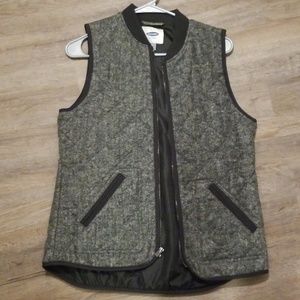 Quilted herringbone vest.